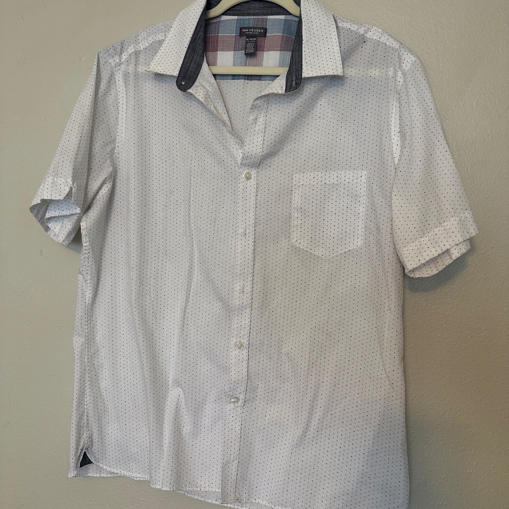 Men's White Short Sleeve Shirt